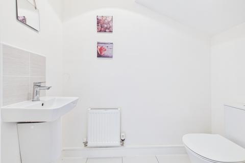 4 bedroom townhouse to rent, Kingsway Boulevard, Kingsway, Derby, DE22