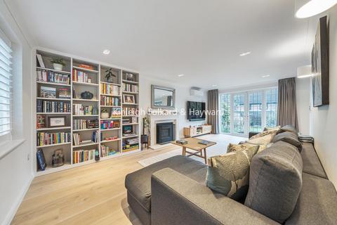 11 Toynbec Close, Chislehurst, BR7 6TH