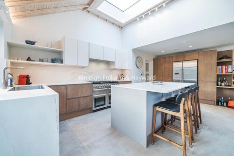 11 Toynbec Close, Chislehurst, BR7 6TH