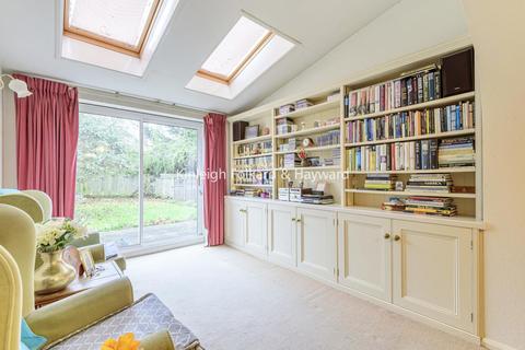19 Beaconsfield Road, Bromley, BR1 2BL