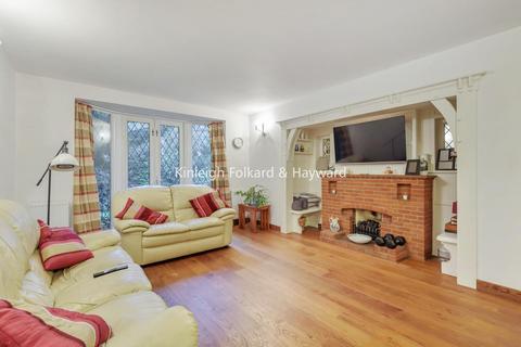 Firgarth Yester Park, Chislehurst, BR7 5DG