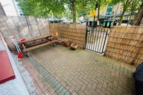 1 bedroom flat for sale - Casey Close, St Johns Wood, NW8