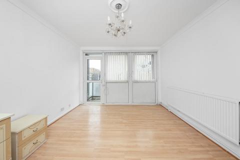 2 bedroom apartment to rent, Comber Grove, Camberwell, SE5