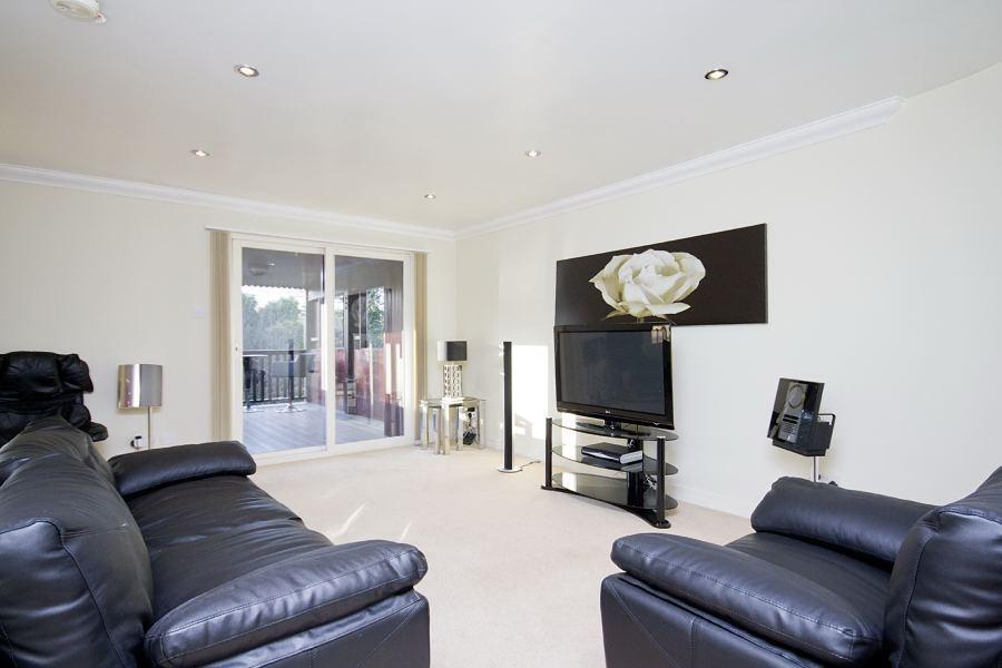 Brindley Wharf, Preston on the Hill... 2 bed apartment £850 pcm (£196 pw)