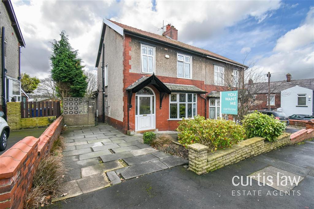 Parsonage Road, Blackburn 3 bed semidetached house £270,000