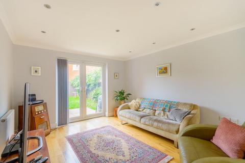 2 Blackcurrant Drive, Long Ashton, Bristol, BS41 9FP