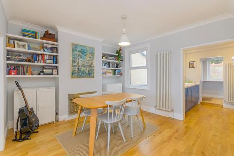 37 Fairfield Place, Bristol, BS3 1LH