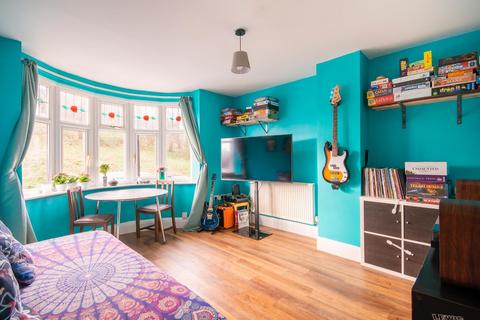 Flat 2, 216 Bedminster Road, Bristol, BS3 5NQ