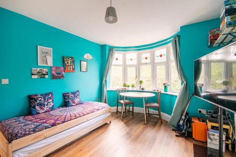 Flat 2, 216 Bedminster Road, Bristol, BS3 5NQ