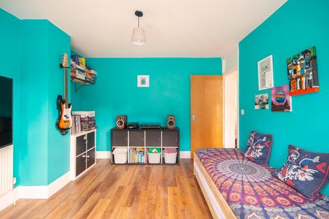 Flat 2, 216 Bedminster Road, Bristol, BS3 5NQ