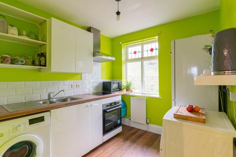 Flat 2, 216 Bedminster Road, Bristol, BS3 5NQ