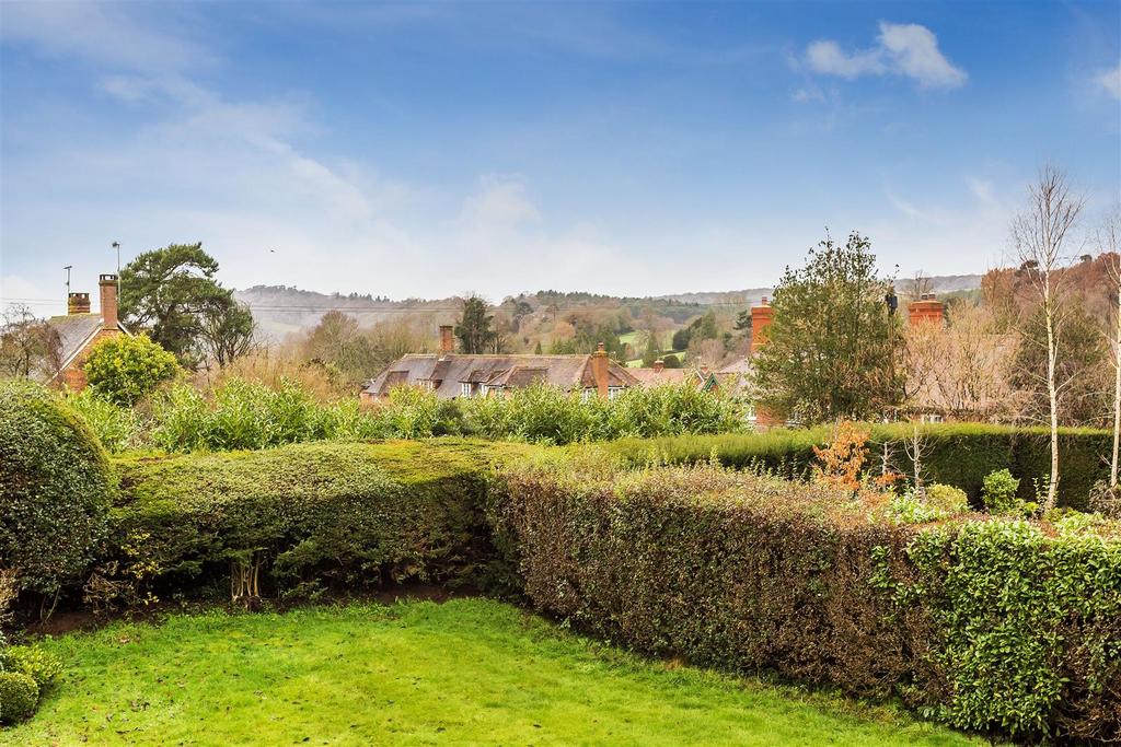 Church Lane, Albury, Guildford 5 bed semidetached house for sale £