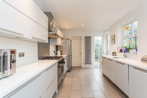 12 Lyal Road, London, E3 5QG