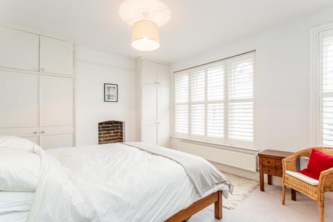 12 Lyal Road, London, E3 5QG