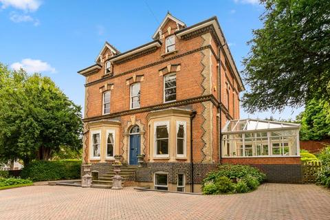 6 bedroom detached house for sale - Oakley Road, Battledown, Cheltenham, Gloucestershire, GL52