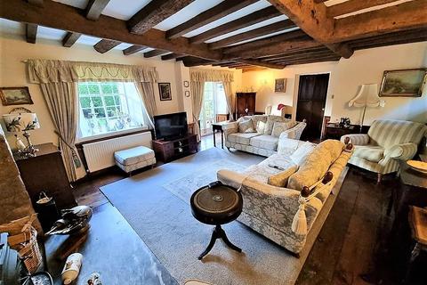 4 bedroom detached house for sale, Ashton, Leominster, Herefordshire, HR6 0DN