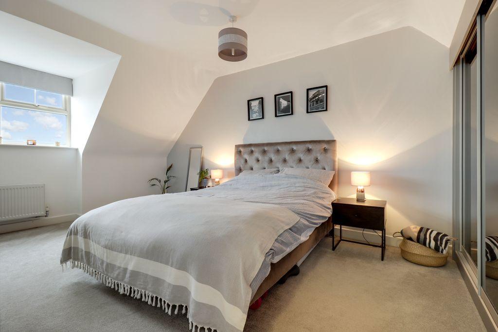 Bedroom 1 (Double with Ensuite)