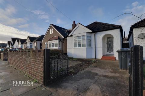 27 Marnham Crescent, Greenford, UB6 9SN
