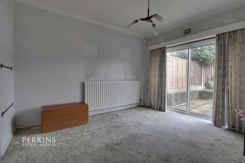 18 Enmore Road, Southall, UB1 2PF