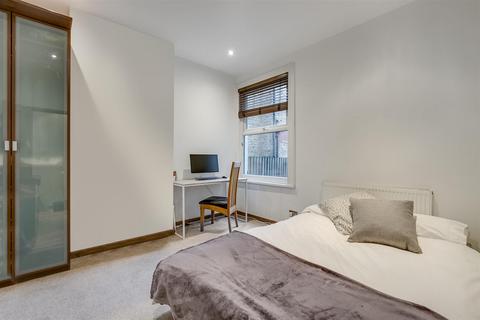 41 Trentham Street, London, SW18 5AS