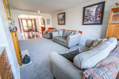 116 Copse Hill, Harlow, CM19 4PR