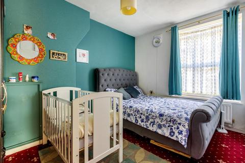 4 bedroom flat for sale - Harper Road, Elephant & Castle