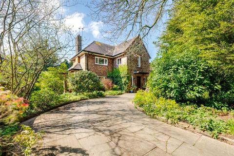 24 Central Avenue, Eccleston Park, Prescot, L34 2QP