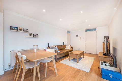 2 bedroom flat to rent, Bassingham Road, London, SW18