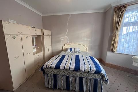 71 Albert Road, Ilford, IG1 1HS