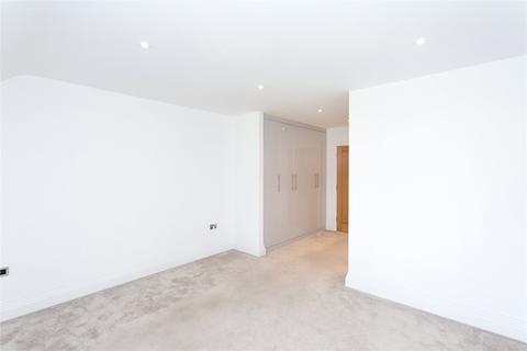 Flat 14, Elder Court Magpie Hall Road, Bushey Heath, Bushey, WD23 1GP