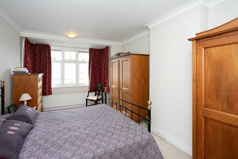 21a Sherwoods Road, Watford, WD19 4AY