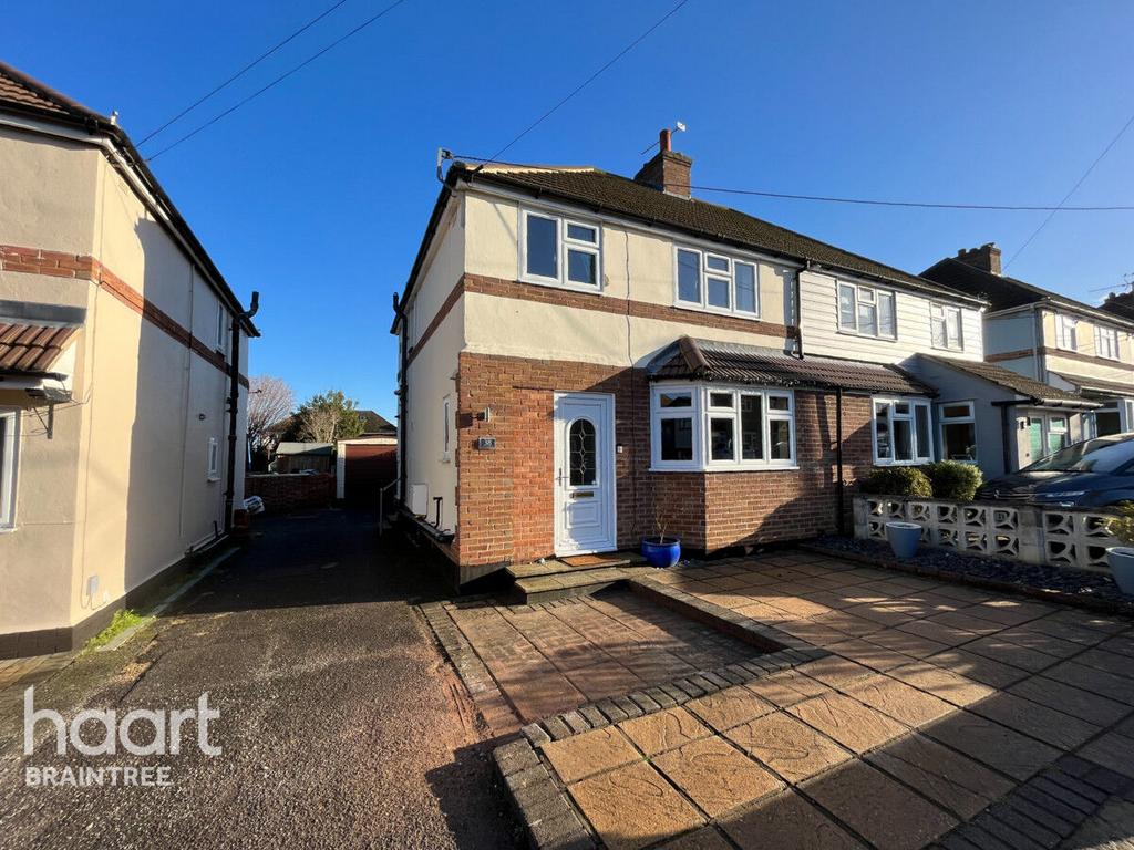 Kent Gardens, Braintree 3 bed semidetached house £340,000