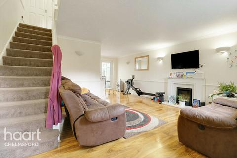 3 bedroom terraced house for sale - Dahlia Close, Chelmsford