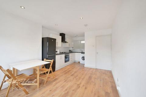 3 bedroom flat for sale, Kenninghall Road, Clapton, E5