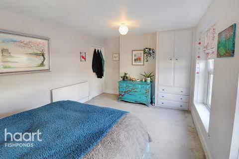 8 Albert Terrace, Bristol, BS16 3HT