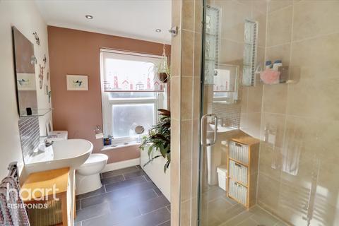 8 Albert Terrace, Bristol, BS16 3HT