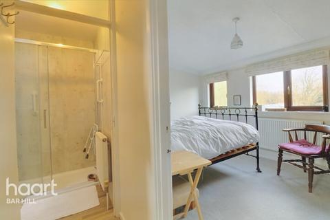 21 Otter Close, Bar Hill, Cambridge, CB23 8EA