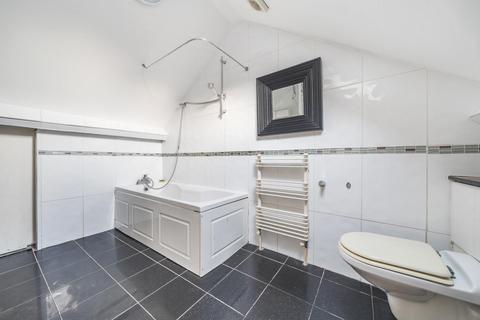Top Floor Flat, 8 Highlands Avenue, London, W3 6ET