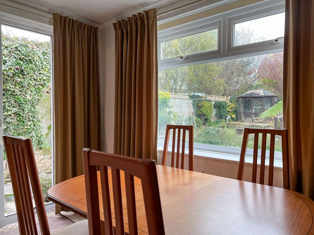 Dining Area leading into Garden