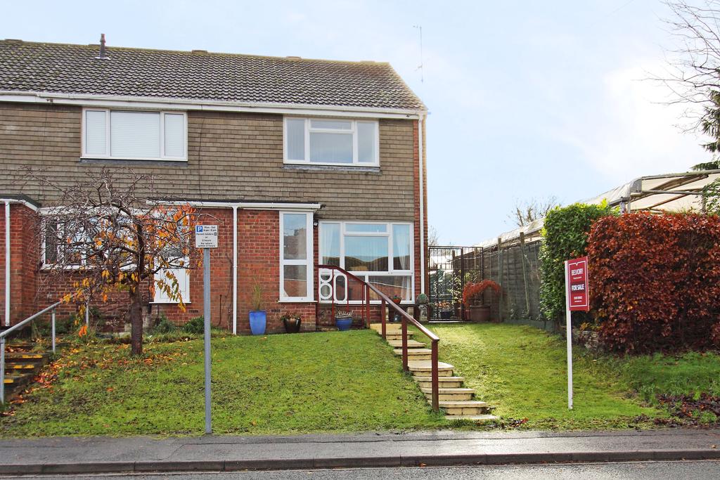 Vigo Road, Andover, SP10 3 bed semidetached house £300,000