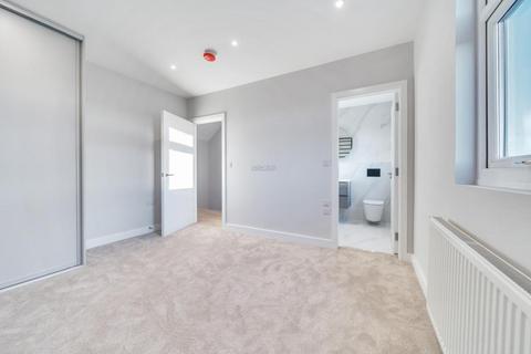 Flat 2, 55 Park Avenue, Mitcham, CR4 2ER