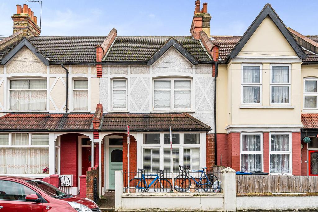 Crusoe Road, Mitcham 3 bed terraced house £600,000