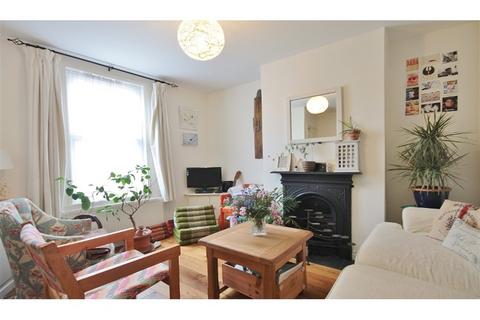 2 bedroom terraced house to rent, Catherine Street, Oxford, Oxfordshire, Oxfordshire, OX4