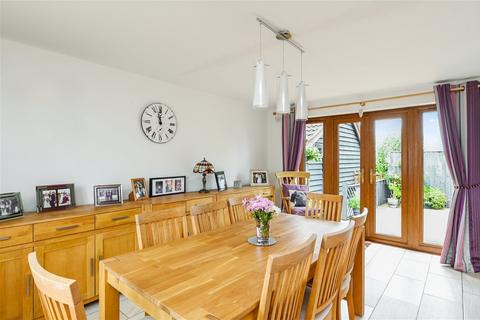 Buttercup Cottage Upper Street, Witnesham, Ipswich, IP6 9EW