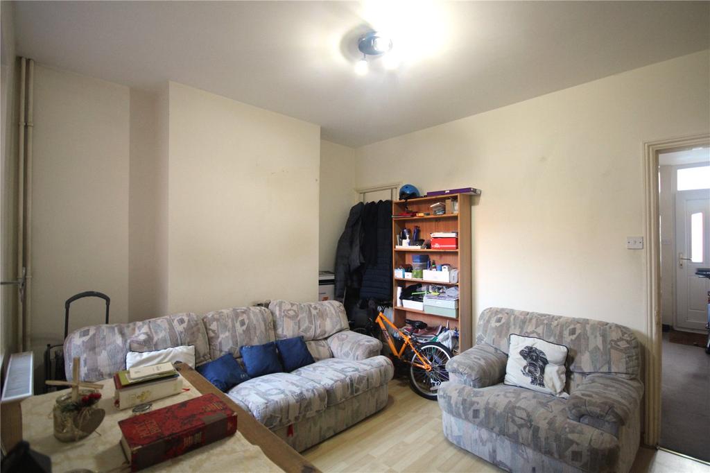Swansea Road, Reading, Berkshire, RG1 3 bed terraced house £1,300 pcm