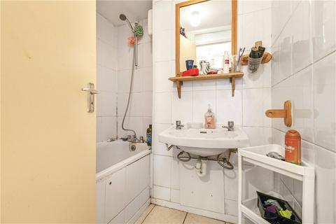 114 Maskell Road, London, SW17 0LF