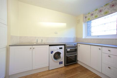 2 bedroom terraced house to rent - Moody Street, London, E1