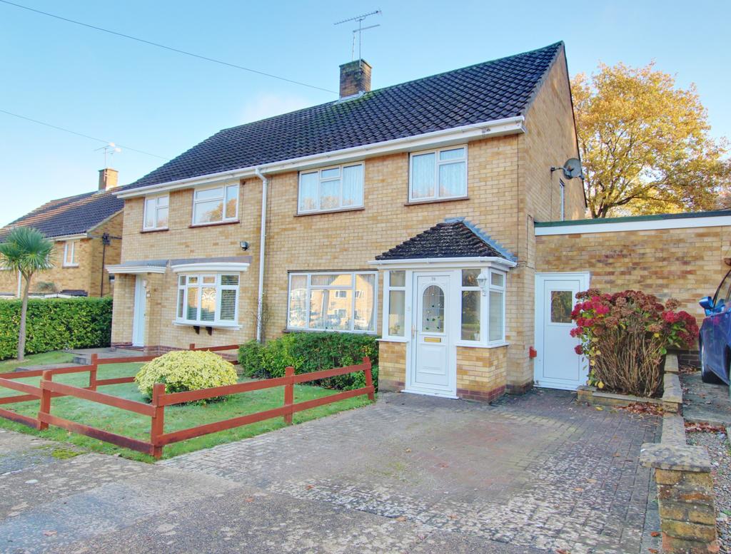 Rosebery Avenue, Hythe 3 bed semidetached house £310,000