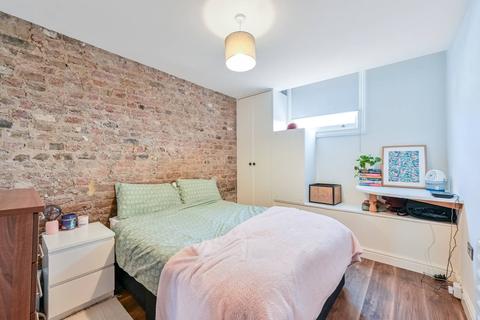 1 bedroom flat for sale, Munster Road, Munster Village, London, SW6