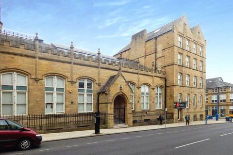 1 bedroom in a house share to rent - Northumberland Street, Huddersfield Town Centre, Huddersfield, HD1